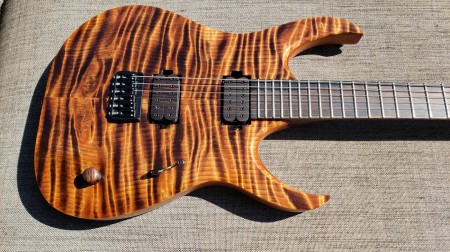 Duvell Elite 6 Curly Redwood With Five Strings